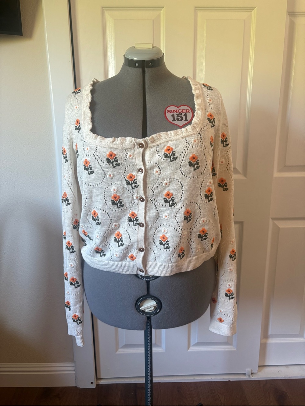 Pilcro Cream Knit Cardigan with Floral Embroidery NEW WITH TAGS Anthropologie - Picture 5 of 10